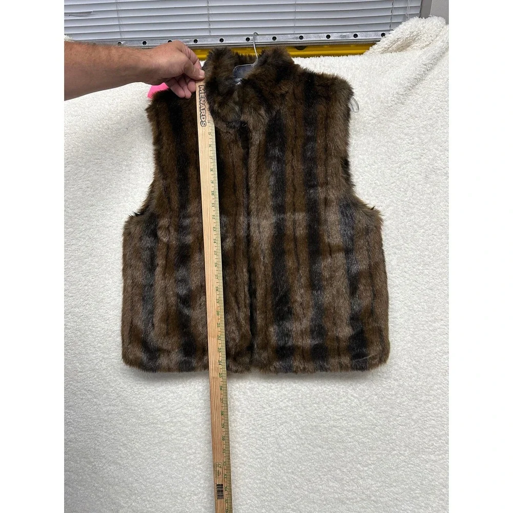 Womens Faux Fur Vest Brown Black Striped Zip Front Stand Collar Plush Lined